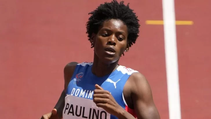 Marileidy Paulino y otros atletas dominicanos viajan a Colombia a entrenar